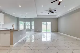 9843 Balsam Ln, Houston, TX 77078 - Photo 4