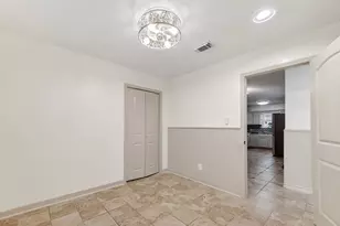 321 S Brownell St, La Porte, TX 77571 - Photo 26