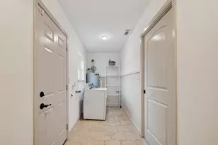 321 S Brownell St, La Porte, TX 77571 - Photo 22