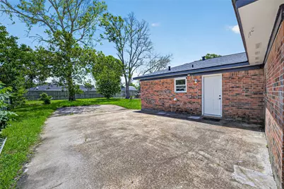 321 S Brownell Street, La Porte, TX 77571 - Photo 40
