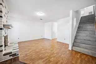 17814 Kings Park Ln, Houston, TX 77058 - Photo 2