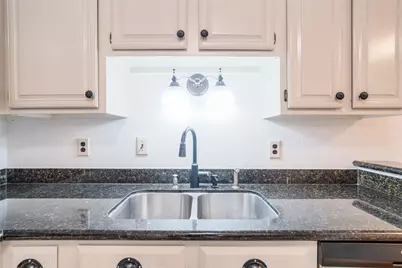 17814 Kings Park Lane, Houston, TX 77058 - Photo 8