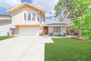 7711 Miller Glen Ln, Houston, TX 77072 - Photo 2