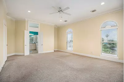 8407 Teichman Road, Galveston, TX 77554 - Photo 10