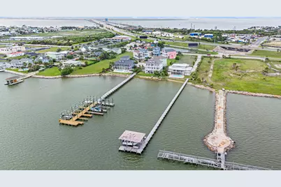 8407 Teichman Road, Galveston, TX 77554 - Photo 38