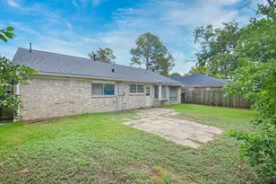 1210 Strawberry Park Ln, Katy, TX 77450 - Photo 24