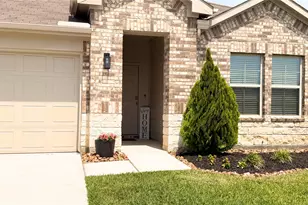 13973 Leigh Lake Ln, Conroe, TX 77384 - Photo 2