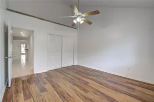 16800 Sugar Pine Dr, Houston, TX 77090 - Photo 26