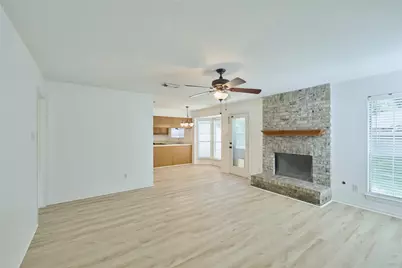 188 N Golden Arrow Circle N, The Woodlands, TX 77381 - Photo 10