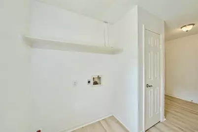 188 N Golden Arrow Circle N, The Woodlands, TX 77381 - Photo 12