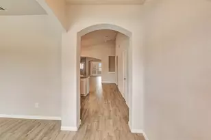 388 Kendall Crest Dr, Alvin, TX 77511 - Photo 6