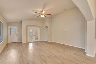 388 Kendall Crest Dr, Alvin, TX 77511 - Photo 22