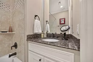 4003 Bellefontaine St, Houston, TX 77025 - Photo 38