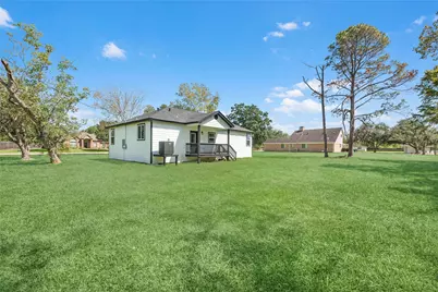 1902 Westview Drive, Alvin, TX 77511 - Photo 24