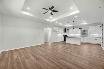 1902 Westview Drive, Alvin, TX 77511 - Photo 4