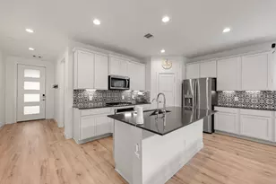 14019 Vly Crk Ct, Conroe, TX 77384 - Photo 4