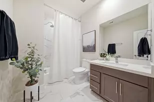 5929 Haring Ln, Houston, TX 77091 - Photo 16