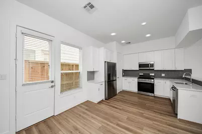 3130 Trulley Street, Houston, TX 77004 - Photo 8