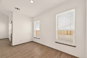 13310 Prado Ridge Ln, Iowa Colony, TX 77583 - Photo 14