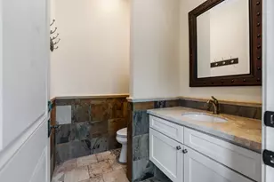 13407 Kimberley Ln, Houston, TX 77079 - Photo 34