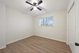 15239 Parkville Dr, Houston, TX 77068 - Photo 14