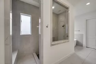 9738 Dani Lake Dr, Tomball, TX 77375 - Photo 26