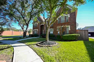 4710 April Meadow Way, Sugar Land, TX 77479 - Photo 2