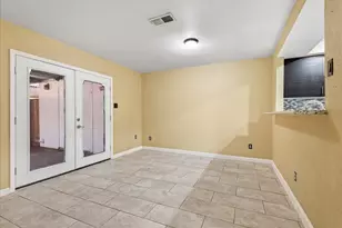 1425 Springrock Ln Ln, Houston, TX 77055 - Photo 10