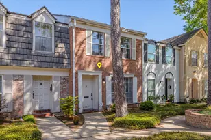 1425 Springrock Ln Ln, Houston, TX 77055 - Photo 2