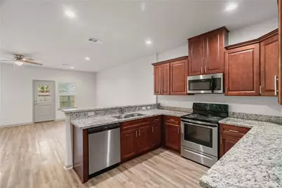 2704 Appian Way, New Caney, TX 77357 - Photo 8