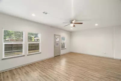 2704 Appian Way, New Caney, TX 77357 - Photo 10