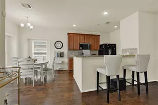 5219 Misty Ln, Bacliff, TX 77518 - Photo 8