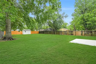 8333 Lanham Lane, Houston, TX 77075 - Photo 32