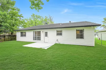 8333 Lanham Lane, Houston, TX 77075 - Photo 30