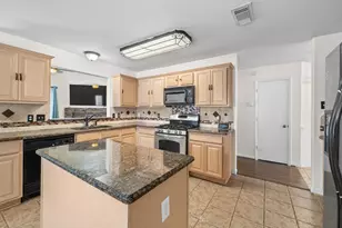 20923 New Leaf Ct, Houston, TX 77073 - Photo 2