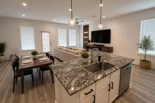 2924 Amherst Mdw Ln, Houston, TX 77051 - Photo 6