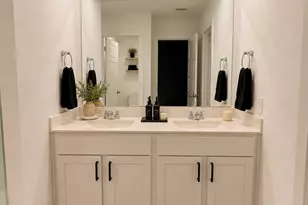 2924 Amherst Mdw Ln, Houston, TX 77051 - Photo 14