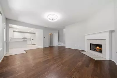 43 N Abram Circle, The Woodlands, TX 77382 - Photo 6