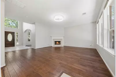 43 N Abram Circle, The Woodlands, TX 77382 - Photo 8