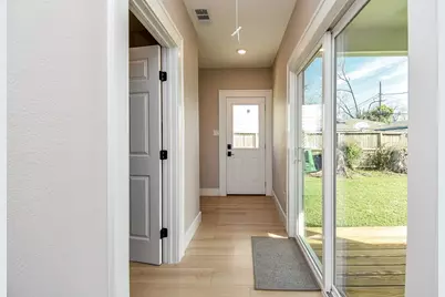 1522 Munger Street, Houston, TX 77023 - Photo 24