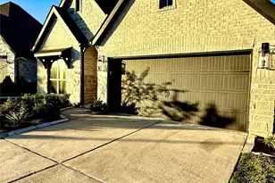 15707 Autumn Sun Ct, Conroe, TX 77302 - Photo 2