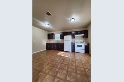 512 Avenue A, South Houston, TX 77587 - Photo 2