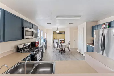 5906 Ricker Park Circle, Katy, TX 77449 - Photo 10