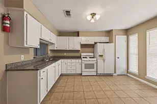 719 Kilpatrick St, Channelview, TX 77530 - Photo 6