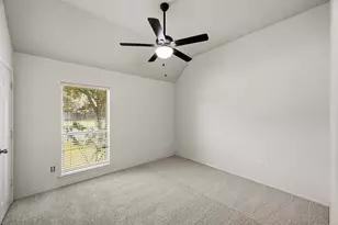 12918 Leafy Shores Dr, Houston, TX 77044 - Photo 14