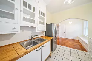 4008 Garrott St, Houston, TX 77006 - Photo 14