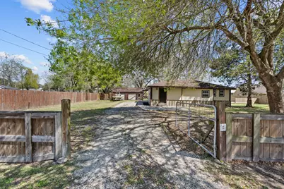 7117 Avenue D, Santa Fe, TX 77510 - Photo 2
