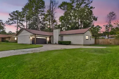 212 Normal Park Drive, Huntsville, TX 77320 - Photo 6