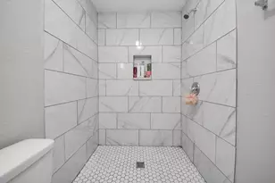 10118 Norvic St, Houston, TX 77029 - Photo 22