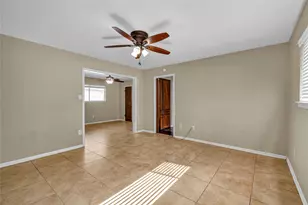 133 Nasturtium St, Lake Jackson, TX 77566 - Photo 24